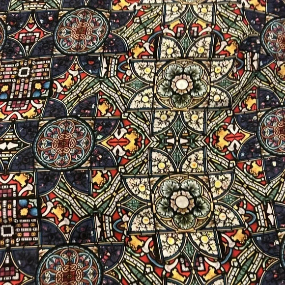 Women’s Forever 21+ Geometric Top Size 3X XXXL - Picture 3 of 4